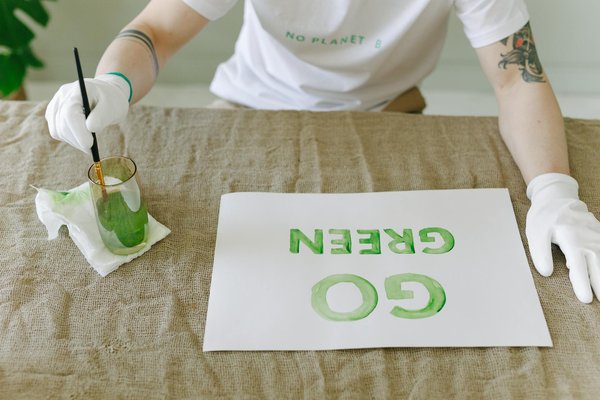 Le Padel : l'idée de stage d'été originale pour allier sport et fun